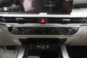 كيا سورينتو ستاندر 2025