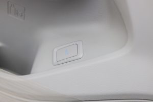 فورد تيريتوري تيتانيوم 2025