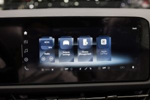 فورد تيريتوري تيتانيوم 2025