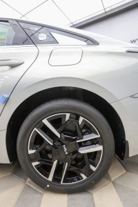 كيا K8 ستاندر 2025