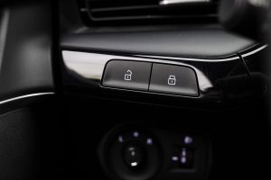 مواصفات ام جي 3 ستاندر 2025