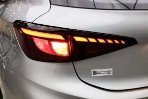 مواصفات ام جي 3 ستاندر 2025