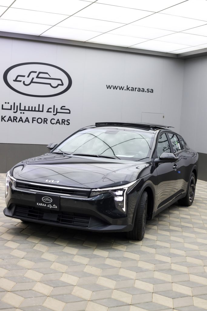 كيا K4 2026 نص فل — المواصفات وأفضل مزايا الفئة