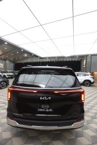 مواصفات كيا كرنفال نص فل 2026