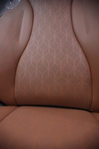 مواصفات كيا كرنفال نص فل 2026