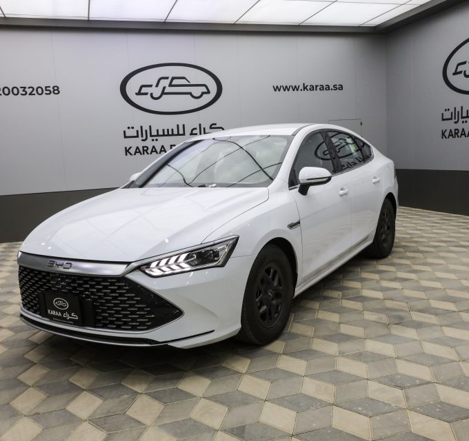 مواصفات بي واي دي QIN PLUS ستاندر 2026