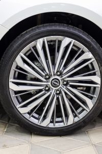 مواصفات نيسان التيما نص فل 2026