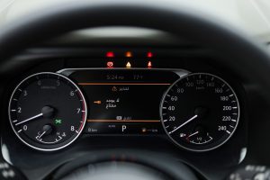 مواصفات نيسان اكس تريل ستاندر 2026 دبل 5 مقاعد