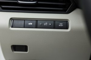 مواصفات نيسان التيما ستاندر 2026