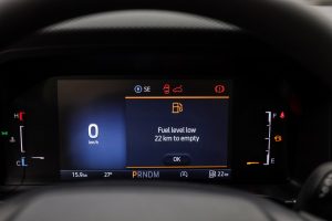 مواصفات فورد ايفرست ستاندر 2025