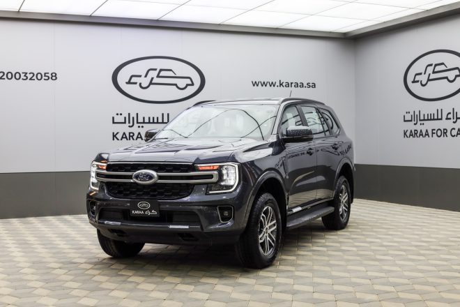 مواصفات فورد ايفرست ستاندر 2025