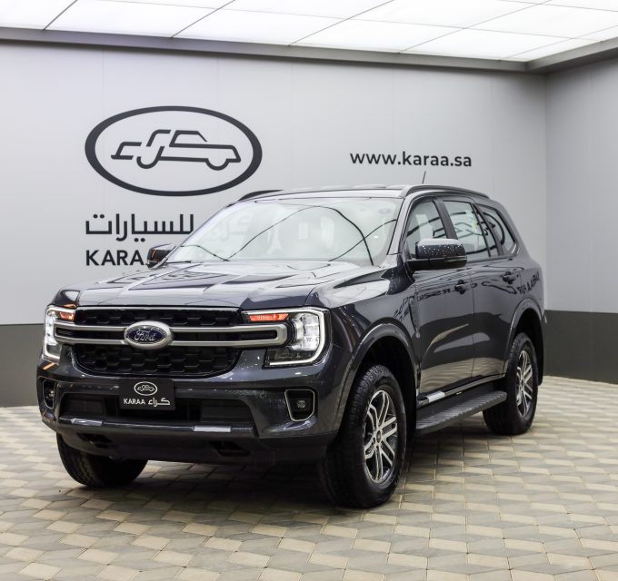 مواصفات فورد ايفرست ستاندر 2025