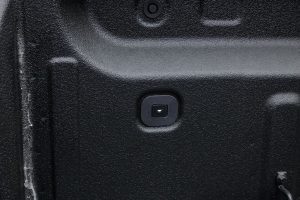 بي واي دي شارك 6 بريميوم 2026