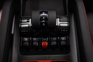 بي واي دي شارك 6 بريميوم 2026