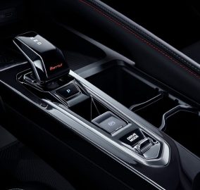 جيلي EMKO 2025 - كراء للسيارات الرياض