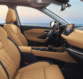 نيسان إكس تريل 2025 للبيع - كراء للسيارات الرياض