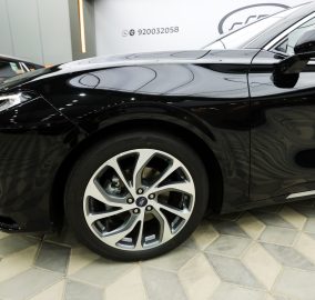 فورد تورس تيتانيوم 2025