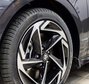 هيونداي سوناتا كمفورت 2026 في السعودية كل ما تحتاج معرفته قبل الشراء