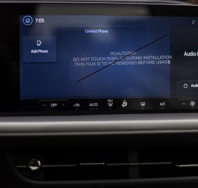 مواصفات فورد تورس امبيانتي 2026 في السعودية