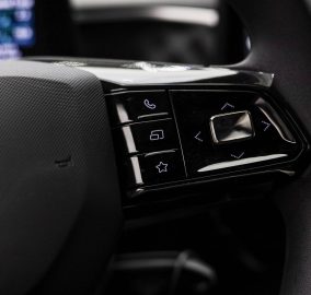 مواصفات ام جي 3 ستاندر 2025