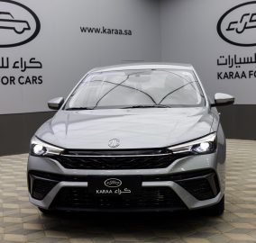 مواصفات ام جي 5 ستاندر 2025 الشكل الجديد