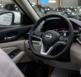 مواصفات نيسان التيما نص فل 2026