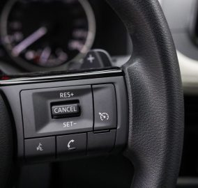 مواصفات نيسان اكس تريل ستاندر دبل 7 مقاعد 2026