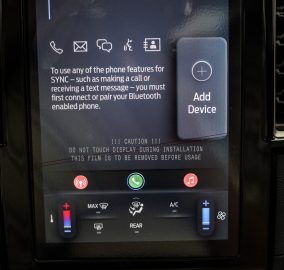 مواصفات فورد ايفرست ستاندر 2025