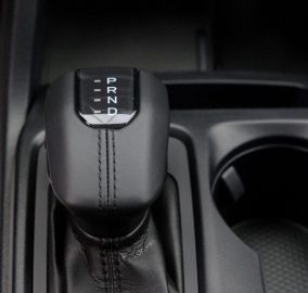 مواصفات فورد ايفرست ستاندر 2025