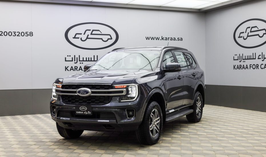 مواصفات فورد ايفرست ستاندر 2025