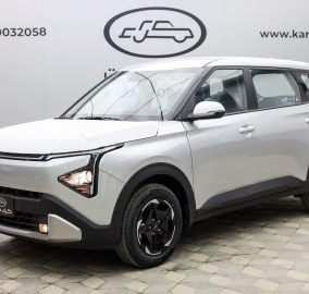 كيا كارينز ستاندر 2026 بأفضل سعر ومواصفات مناسبه للعائلة في السعودية