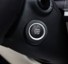 كيا كارينز نص فل 2026 مزايا أمان للعائلة ومواصفات عالية