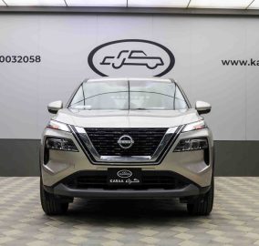 نيسان اكس تريل 2025 ستاندر 5 مقاعد بدون دبل في السعودية اهم المميزات والاسعار