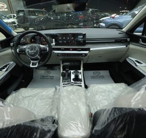 سعر ومواصفات كيا ك 5 2026 فل كامل في السعودية