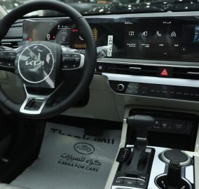 سعر ومواصفات كيا ك 5 2026 فل كامل في السعودية