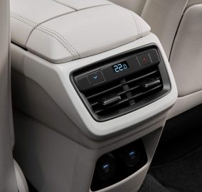 كيا K8 2025 جديدة - كراء للسيارات