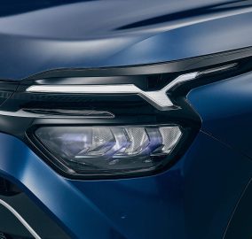 كيا كارينز 2025 جديدة - كراء للسيارات