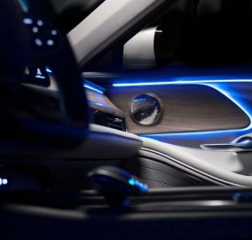 شيري أريزو 5 2025 من الخارج - كراء للسيارات الرياض